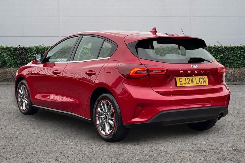 Usado Ford Focus Titanium 2024 Vermelho Citadino