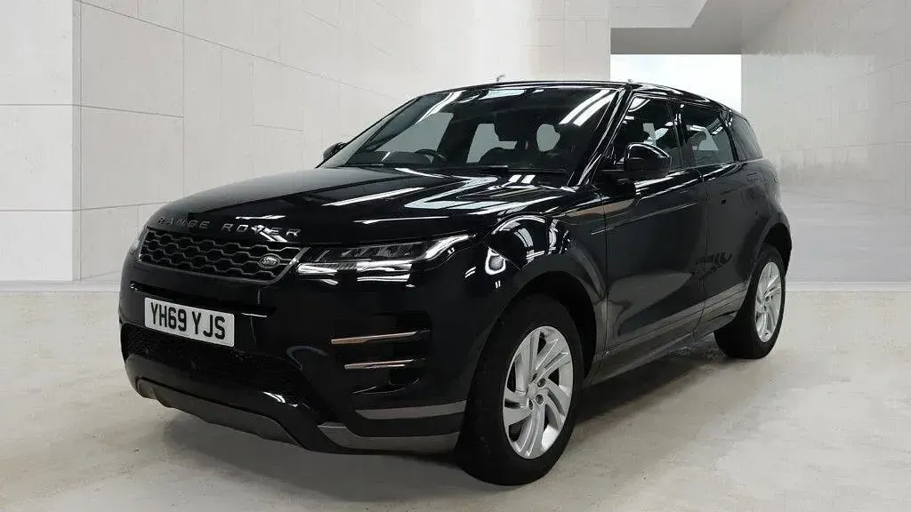 Used Land Rover Range Rover evoque R-Dynamic 150 HP (110 kW) 2019 Black SUV