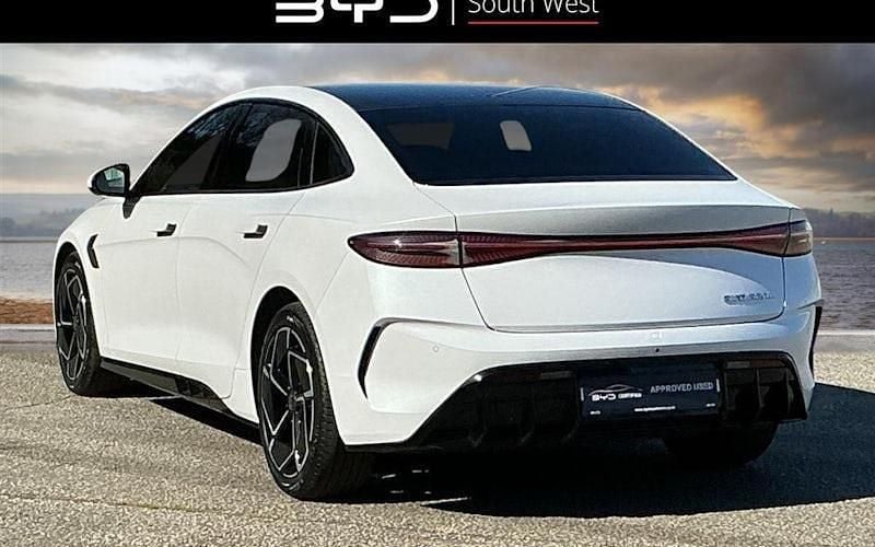 New BYD Seal Design 230 kW (313 HP) 2026 Sedan