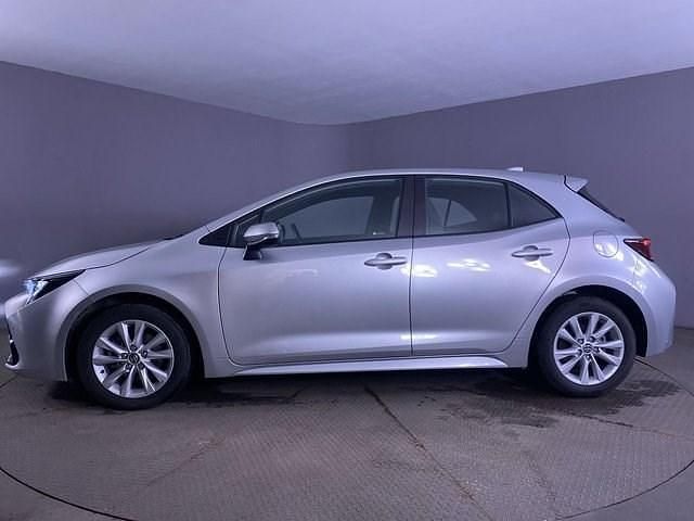 Used Toyota Corolla 140 HP (102 kW) 2024 Silver Hatchback