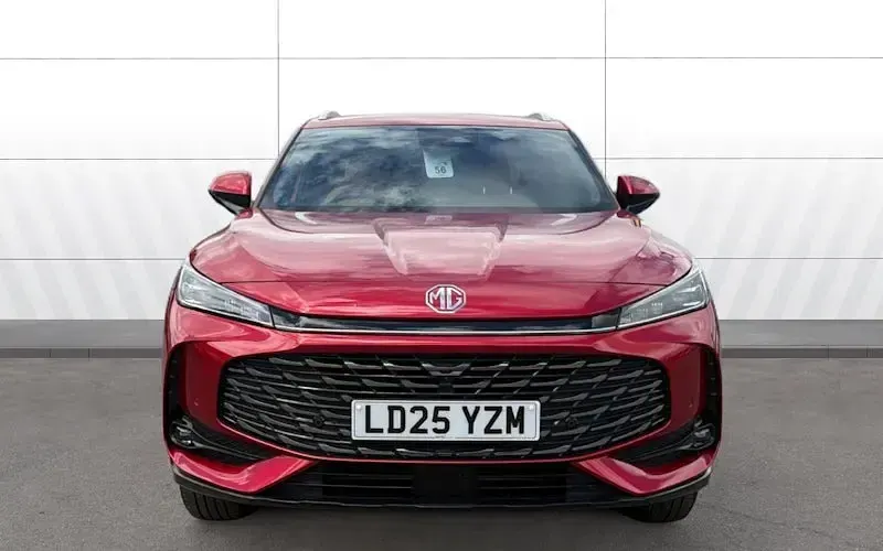 Used MG HS Trophy 170 HP (125 kW) 2025 Red SUV