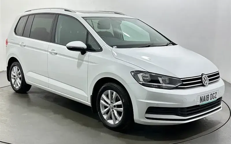 Usado VW Touran Family 116 HP (85 kW) 2018 Monovolume