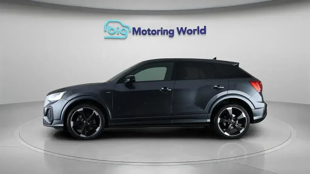 Used Audi Q2 Black Edition 150 HP (110 kW) 2021 Grey SUV