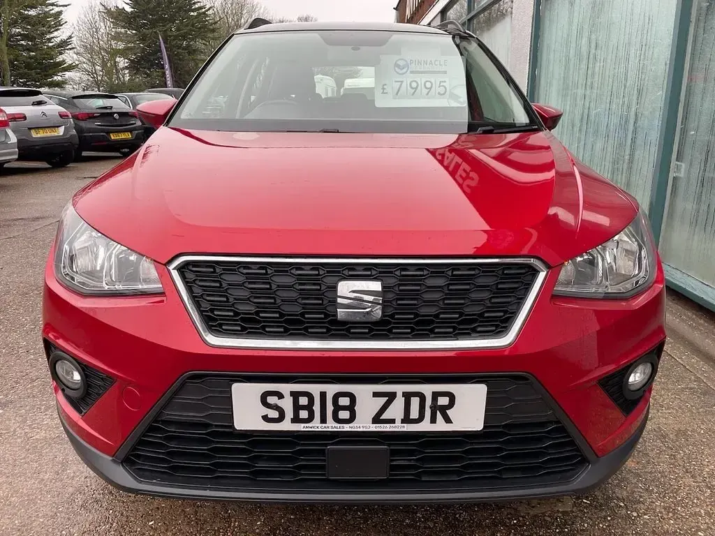 Used Seat Arona SE Technology 115 HP (84 kW) 2018 Red SUV