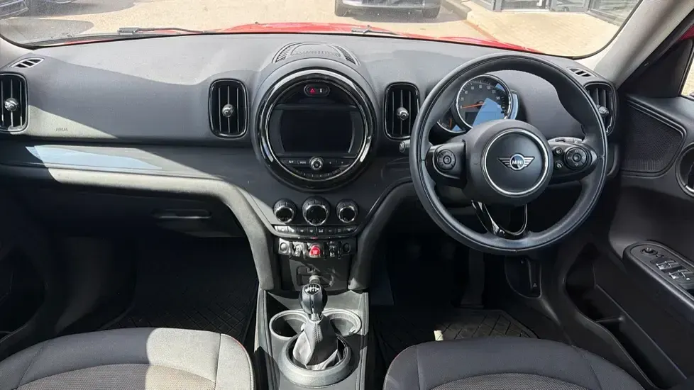 Used Mini Cooper Countryman Classic 136 HP (100 kW) 2020 Red SUV