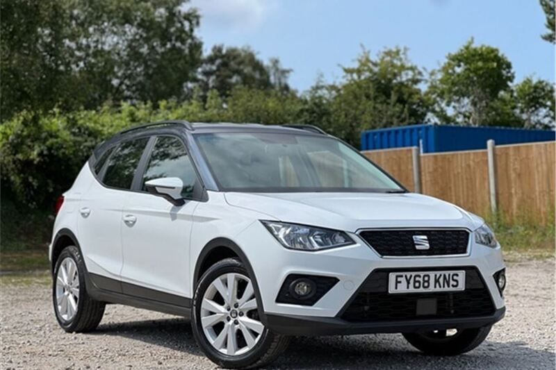 White Used 2018 Seat Arona SE Technology SUV | £11,995 (A bit pricey) - Image 1/4
