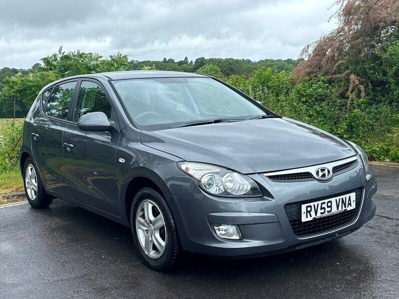 Grey Used 2009 Hyundai i30 Comfort Hatchback | £2,895 (Fair price) - Image 1/4