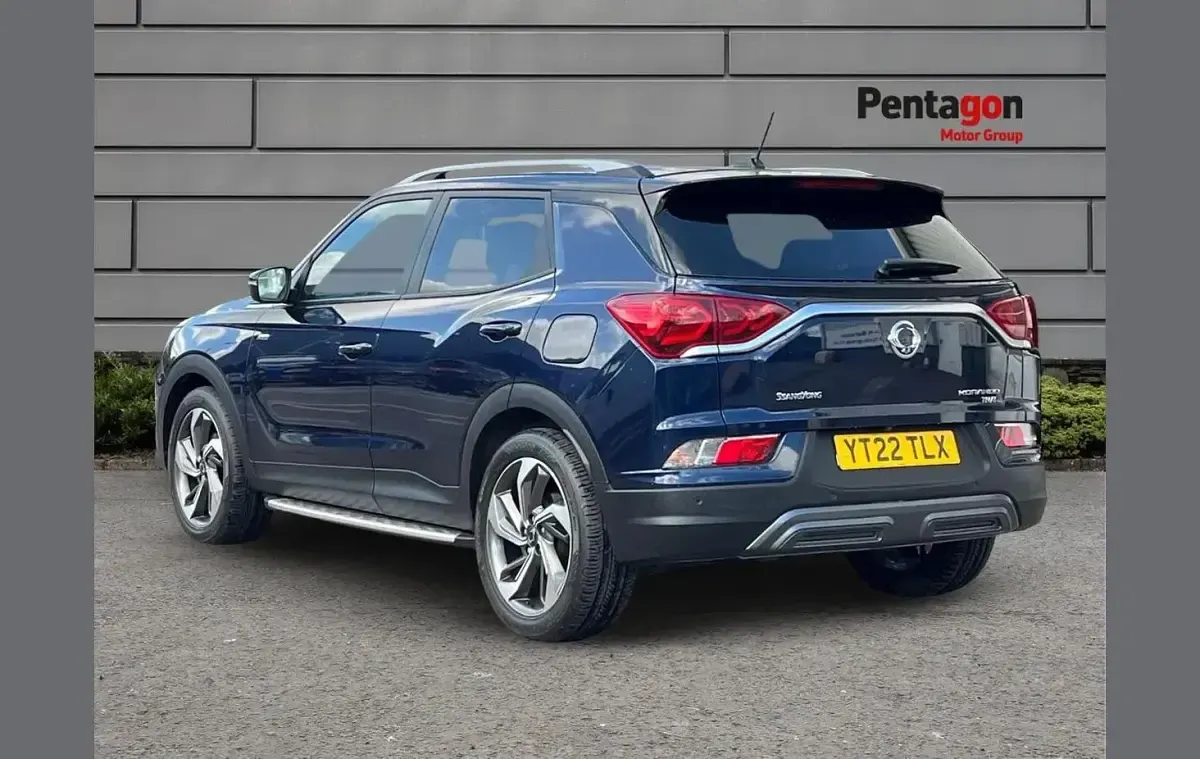 Usado SsangYong Korando 136 CV (100 kW) 2022 Azul SUV