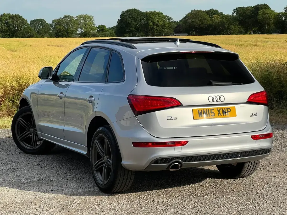 Used Audi Q5 S-line plus 190 HP (139 kW) 2015 Silver SUV