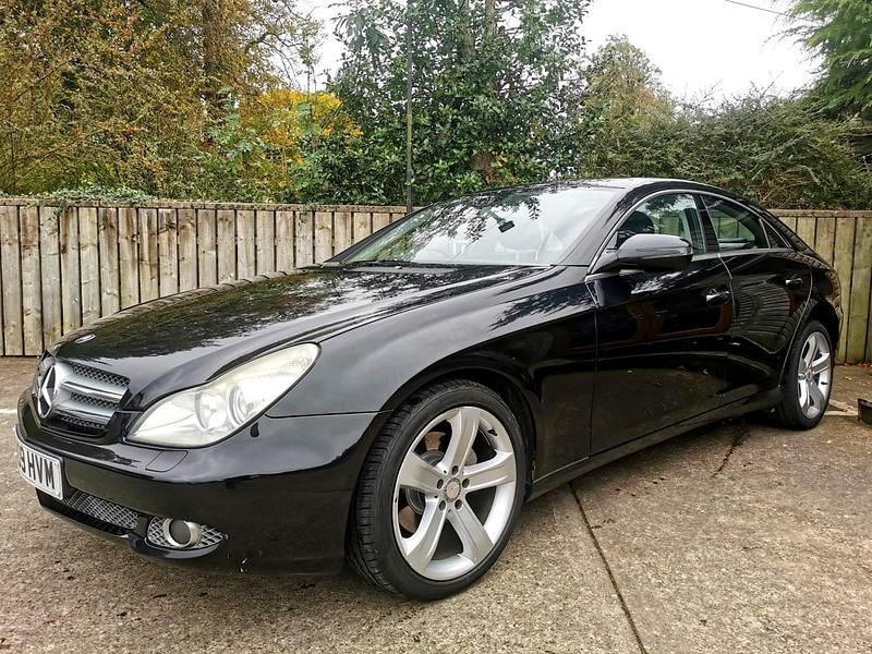 Used Mercedes CLS320 224 HP (164 kW) 2009 Black Coupe