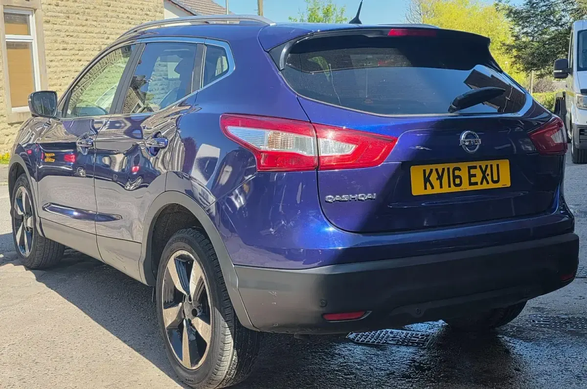 Used Nissan Qashqai N-TEC 130 HP (95 kW) 2016 Blue SUV