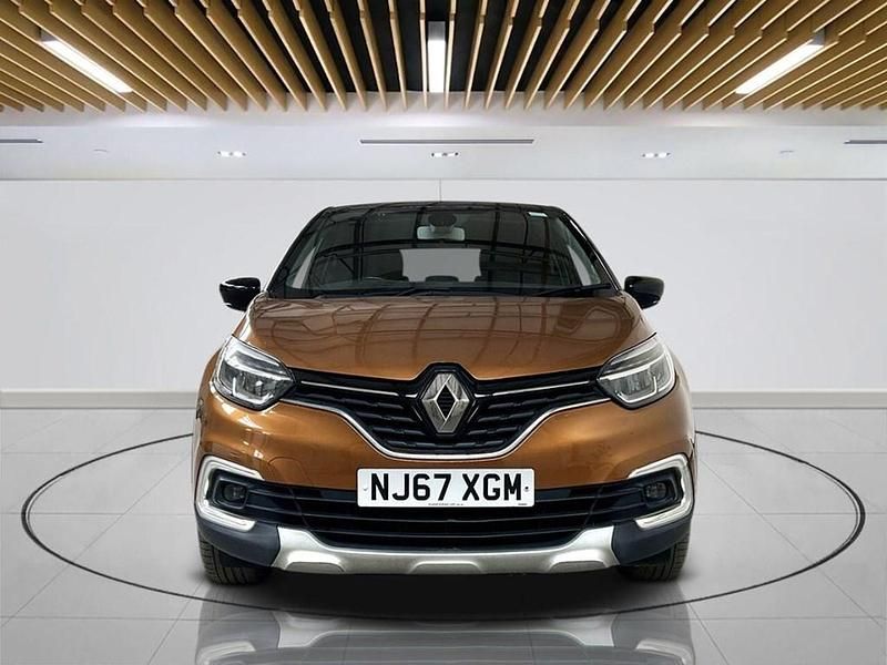 Usado Renault Captur Dynamique 90 HP (66 kW) 2017 SUV