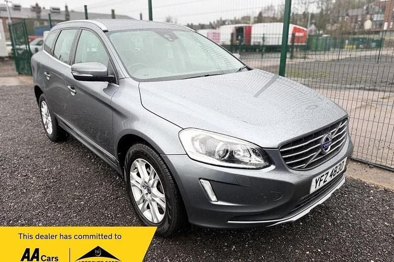 Used Volvo XC60 SE Lux 220 HP (161 kW) 2015 Grey SUV