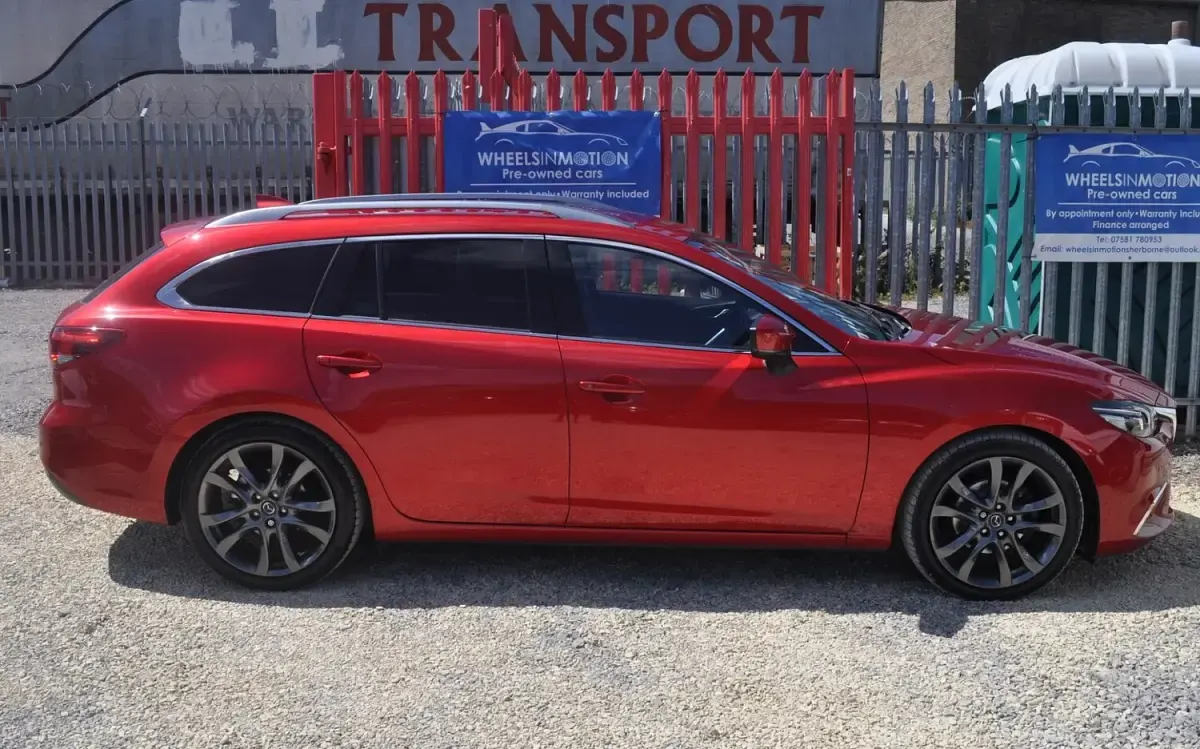 Used Mazda 6 Inclusive 150 HP (110 kW) 2017 Red Estate
