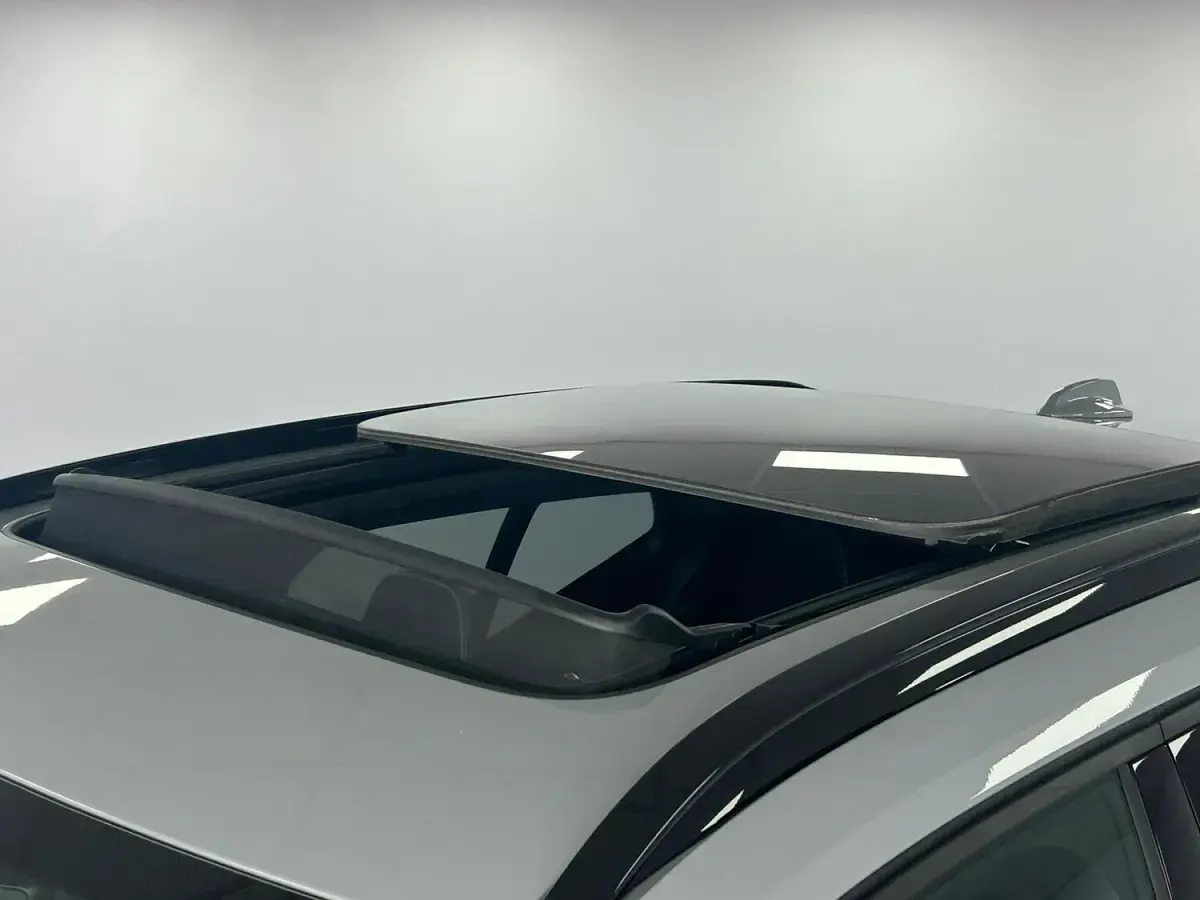Used Volvo XC40 Ultimate 2024 Grey SUV