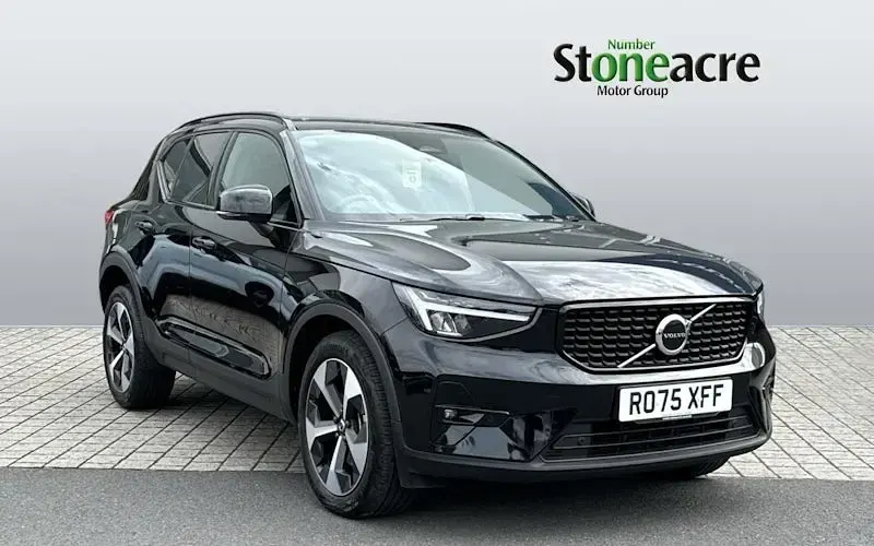Used Volvo XC40 Plus 197 HP (144 kW) 2027 SUV