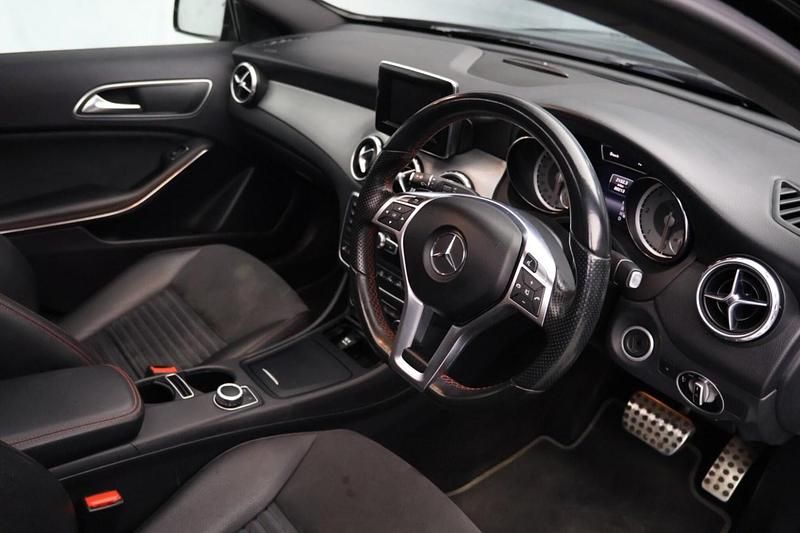 Used Mercedes GLA220 AMG line 170 HP (125 kW) 2015 Black SUV