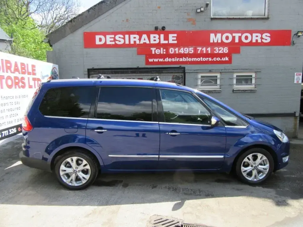 Usado Ford Galaxy Titanium X 163 HP (119 kW) 2014 Azul Monovolume
