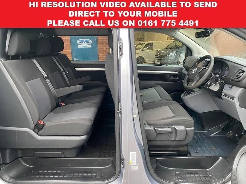 Used Vauxhall Vivaro Sportive 120 HP (88 kW) 2021 Grey MPV