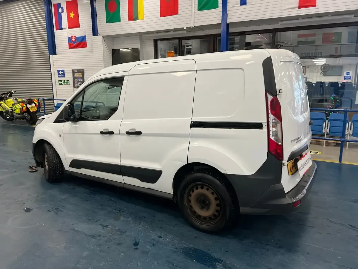 Used Ford Transit 75 HP (55 kW) 2014 White Van