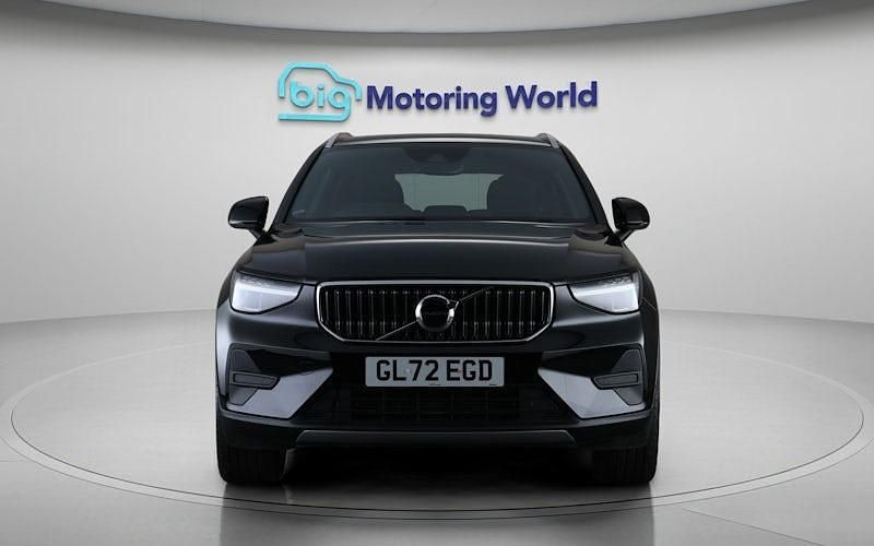 Used Volvo XC40 Core 211 HP (155 kW) 2022 Black SUV