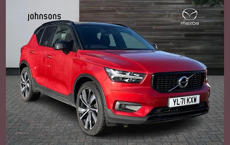 Used Volvo XC40 R-Design Pro 258 HP (189 kW) 2021 Red SUV