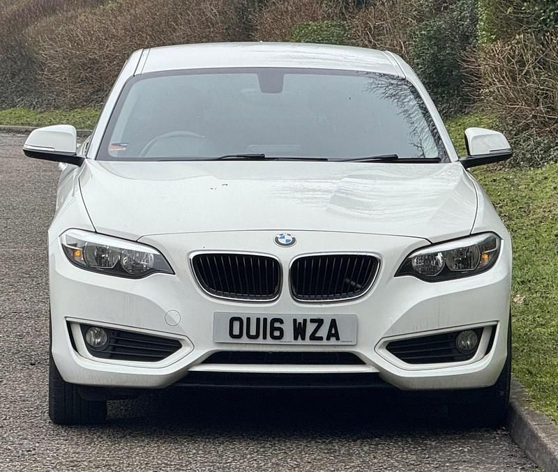 Used BMW 218 2016 White Coupe