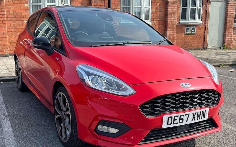 Used Ford Fiesta ST-Line 140 HP (102 kW) 2018 Red Hatchback