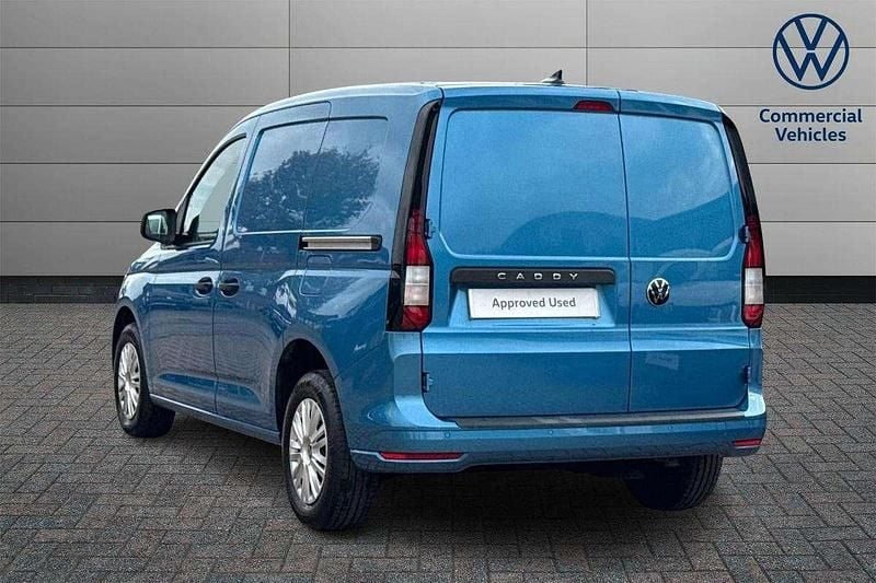 Used VW Caddy 101 HP (74 kW) 2024 Blue MPV