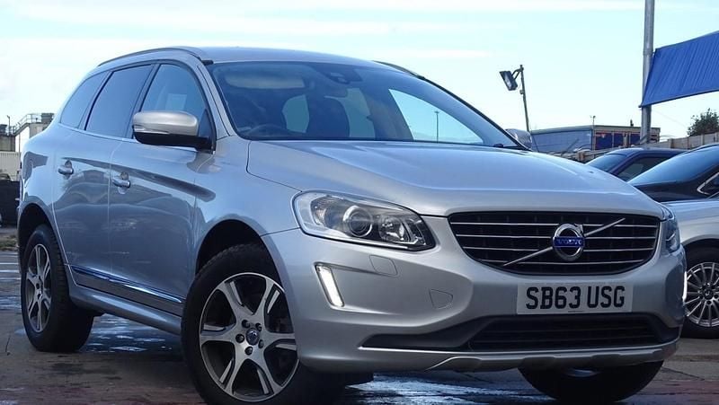 Silver Used 2013 Volvo XC60 SE Lux SUV | £5,595 (Fair price) - Image 1/3