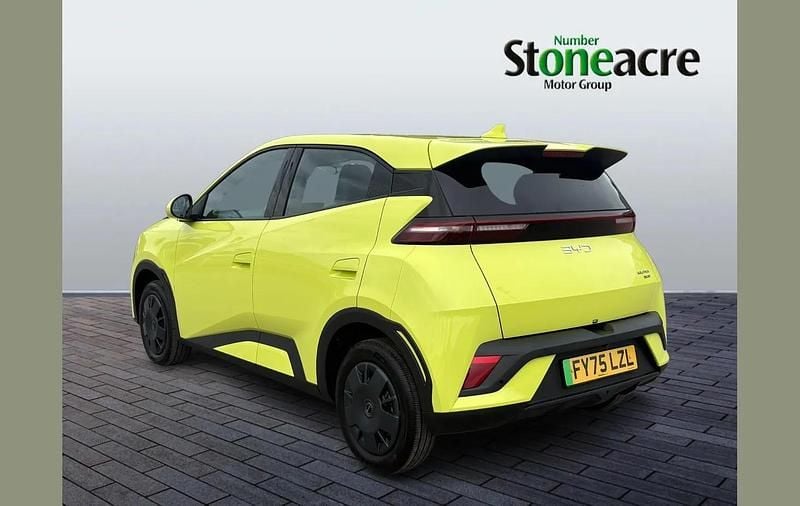 New BYD Dolphin Surf Active 64 kW (88 HP) 2025 Green Hatchback