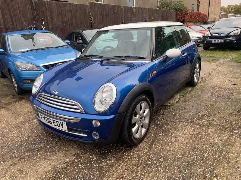 Blue Used 2006 Mini Cooper Hatch Hatchback | £2,995 - Image 1/4