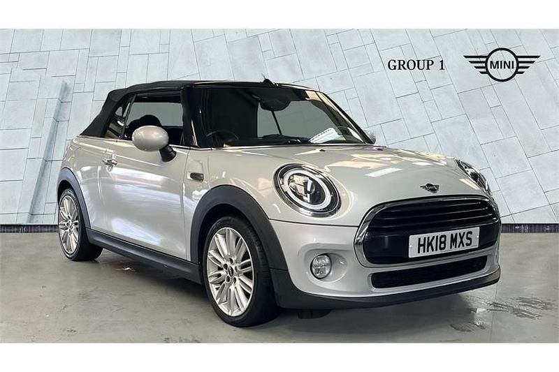 Used Mini Cooper Cabriolet 136 HP (100 kW) 2018 White silver Cabriolet