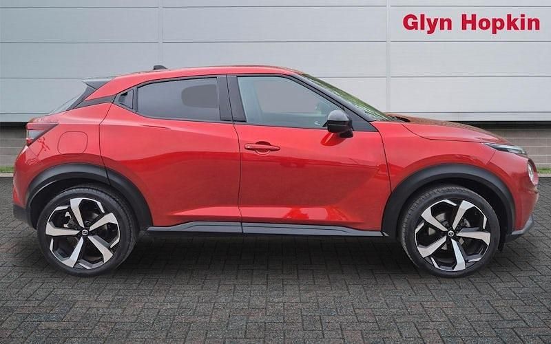 Used Nissan Juke Tekna 117 HP (86 kW) 2020 Red SUV