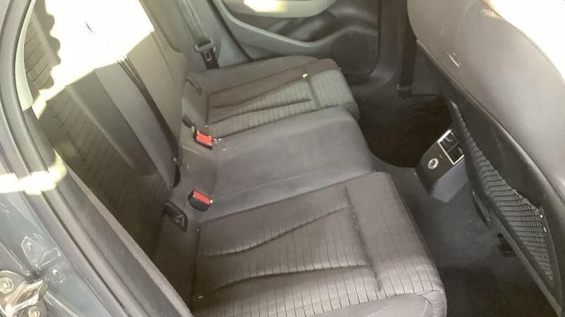 Begagnad Audi A3 Sport 2017 Grå Sedan