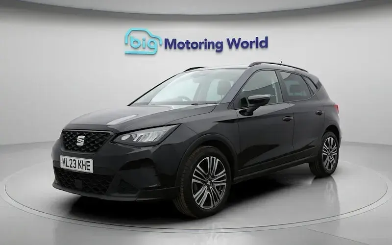 Begagnad Seat Arona SE 95 HK (69 kW) 2022 Svart SUV