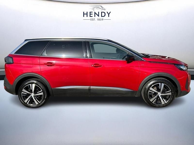 Used Peugeot 5008 GT 175 HP (128 kW) 2021 Red SUV