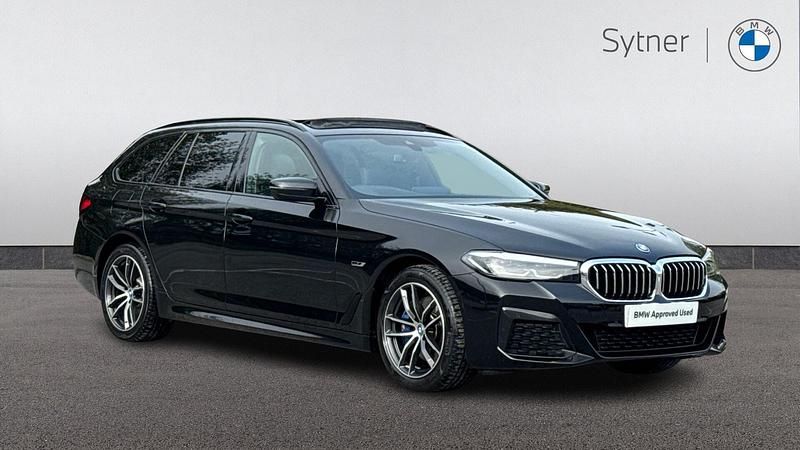 Black Used 2023 BMW 530e M Sport Estate | £29,750 (Fair price) - Image 1/4