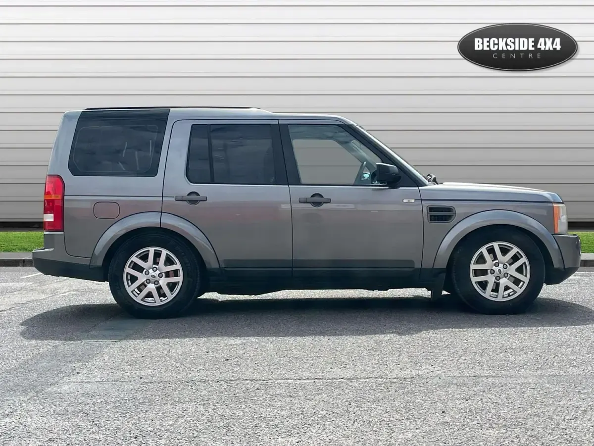 Used Land Rover Discovery 190 HP (139 kW) 2009 Grey SUV