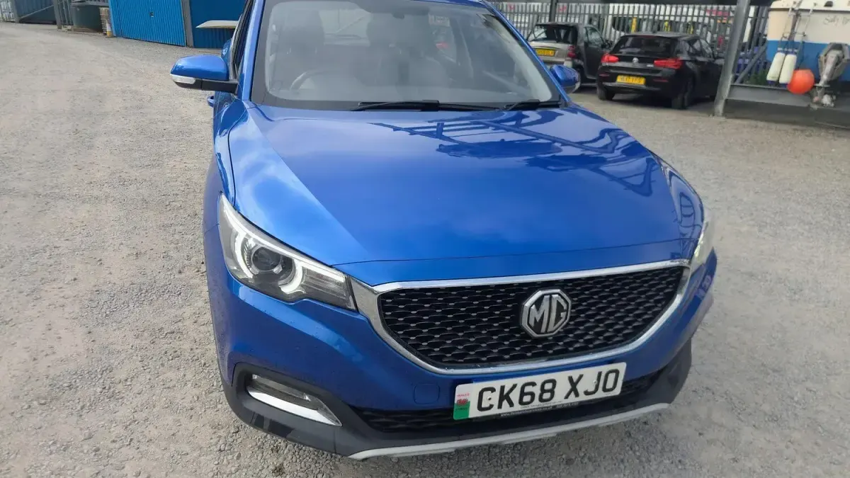 Used MG ZS Exclusive 106 HP (77 kW) 2018 Blue SUV