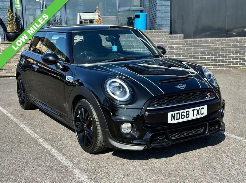 Black Used 2018 Mini Cooper S Hatch Hatchback | £13,999 (A bit pricey) - Image 1/3