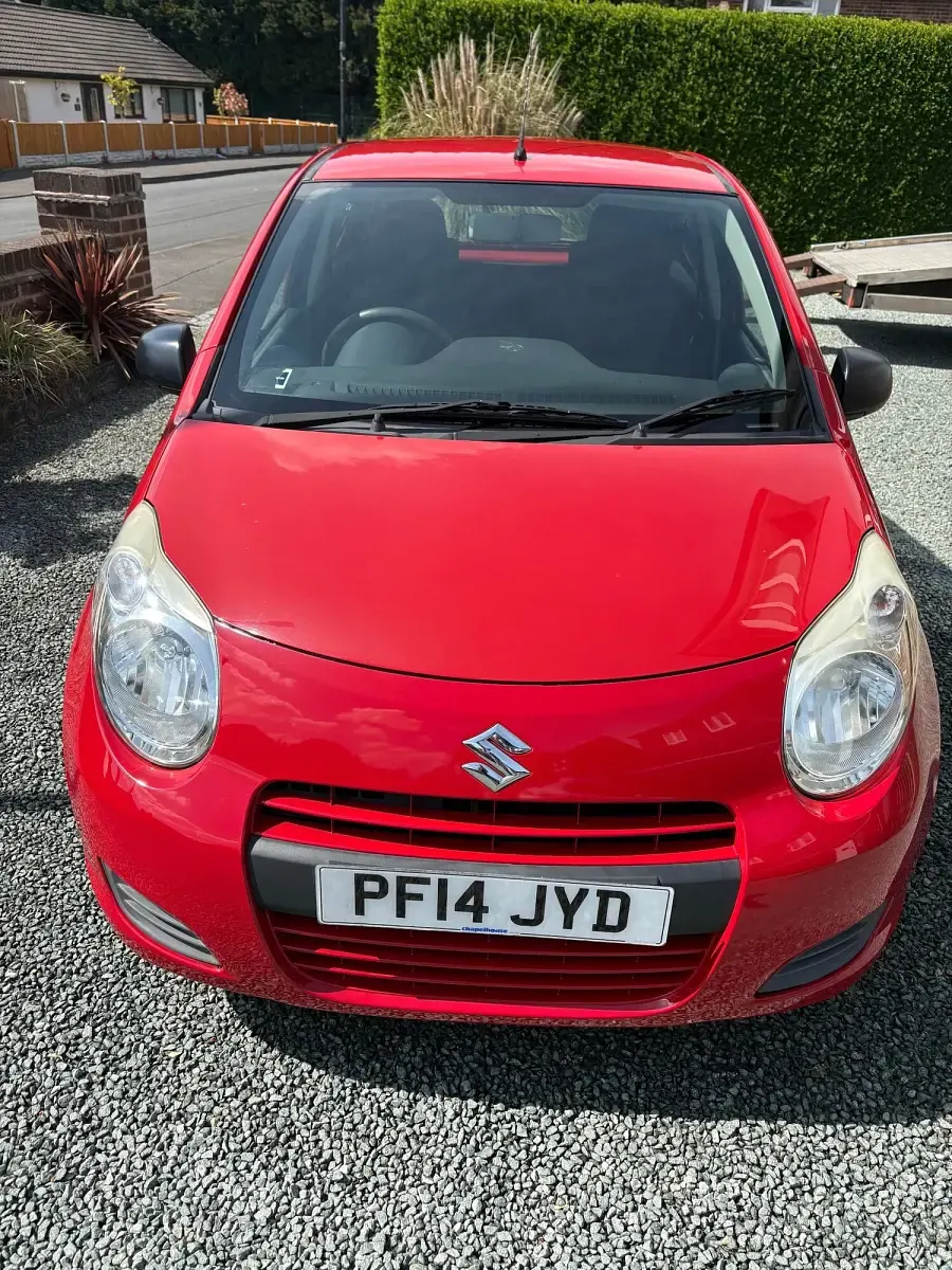 Used Suzuki Alto 68 HP (50 kW) 2014 Red Hatchback