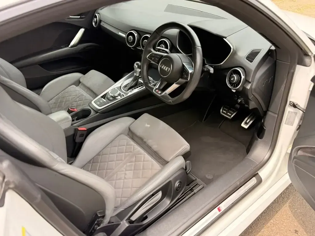 Used Audi TT S-Line 245 HP (180 kW) 2019 Metallic white Coupe