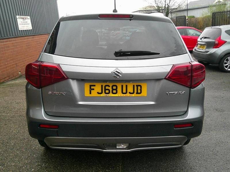 Used Suzuki Vitara SZ-T 111 HP (81 kW) 2018 Grey Hatchback