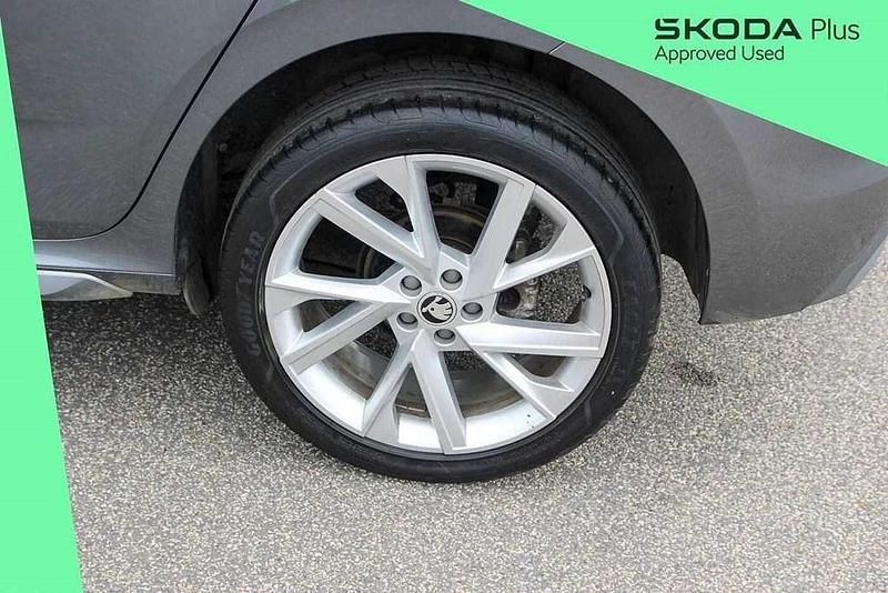 Used Skoda Kamiq SE L Executive 108 HP (79 kW) 2022 Grey SUV