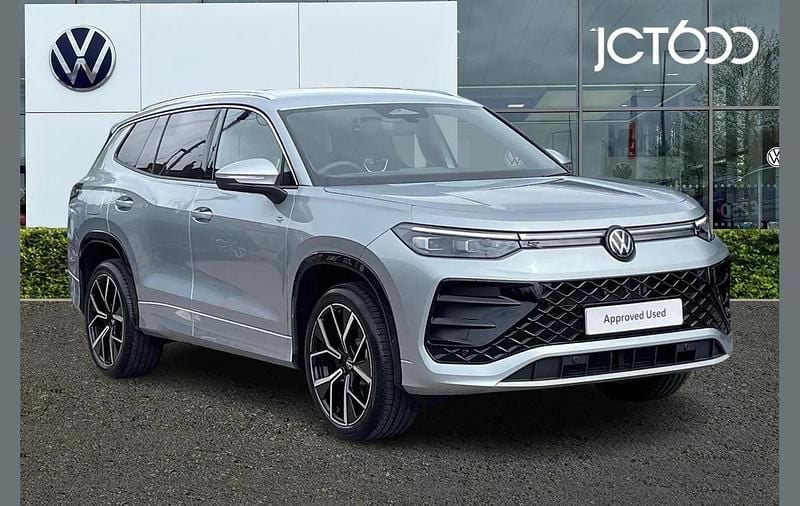 Silver Used 2025 VW Tayron R-line SUV | £40,364 (Fair price) - Image 1/4