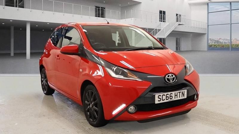 Red Used 2017 Toyota Aygo x-style Hatchback | £6,990 (Fair price) - Image 1/4