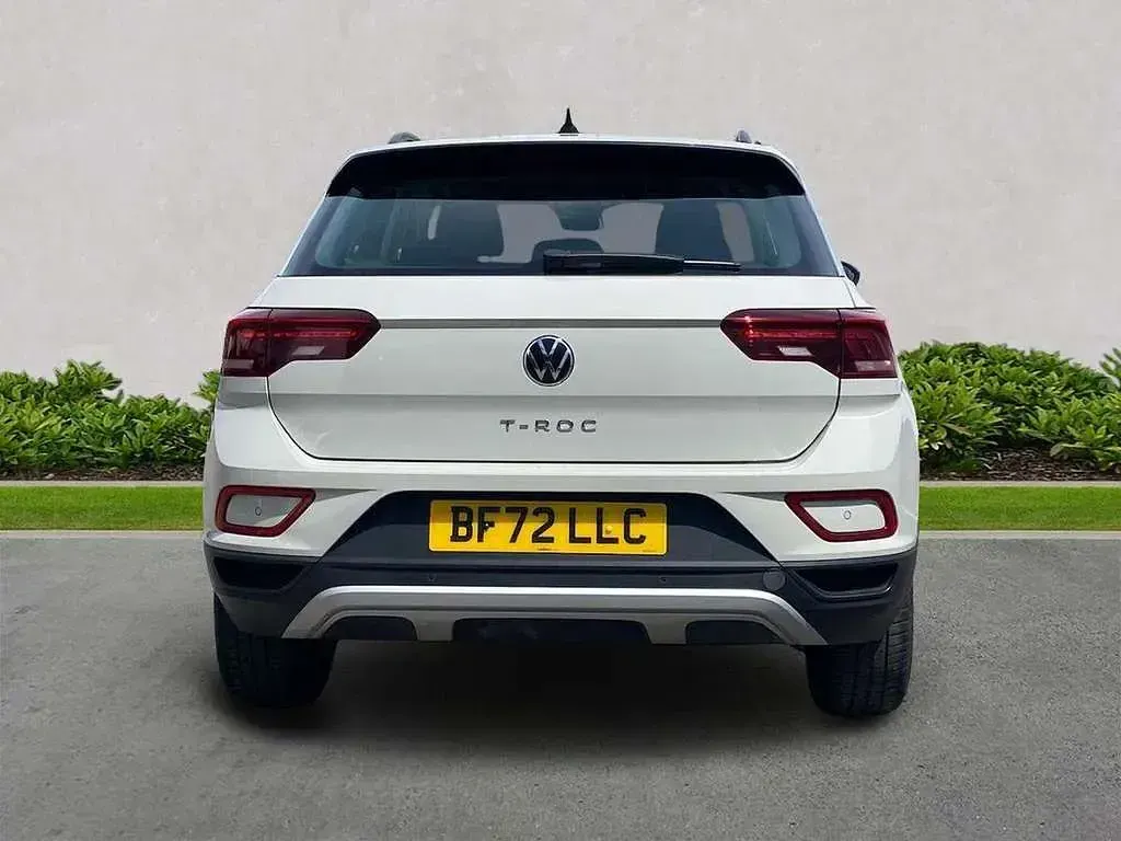 Used VW T-Roc Life 150 HP (110 kW) 2023 Grey SUV