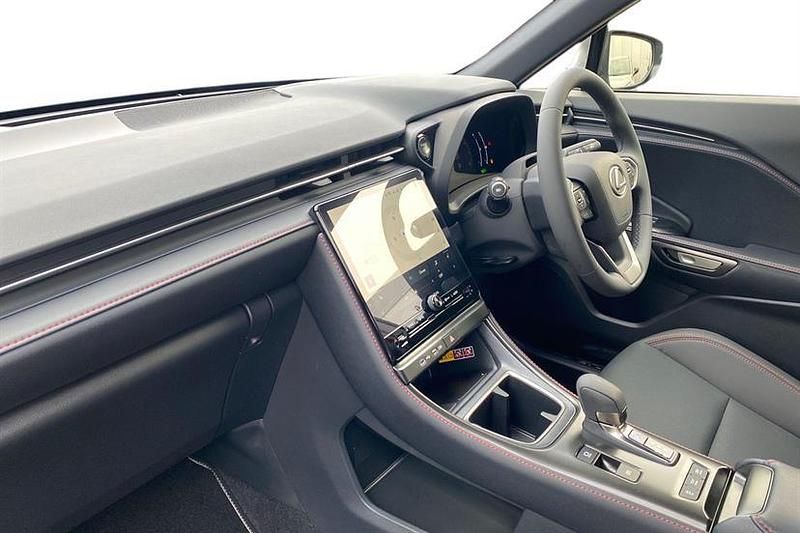 Used Lexus LBX 136 HP (100 kW) 2025 Grey SUV