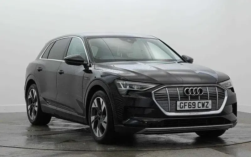Used Audi e-tron Design 300 kW (408 HP) 2019 SUV